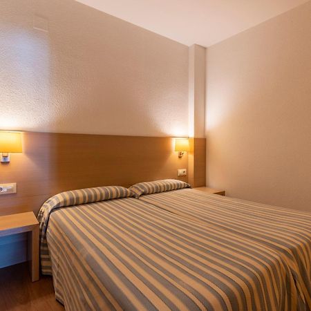 Almirall Apartaments Lloret de Mar Exterior foto