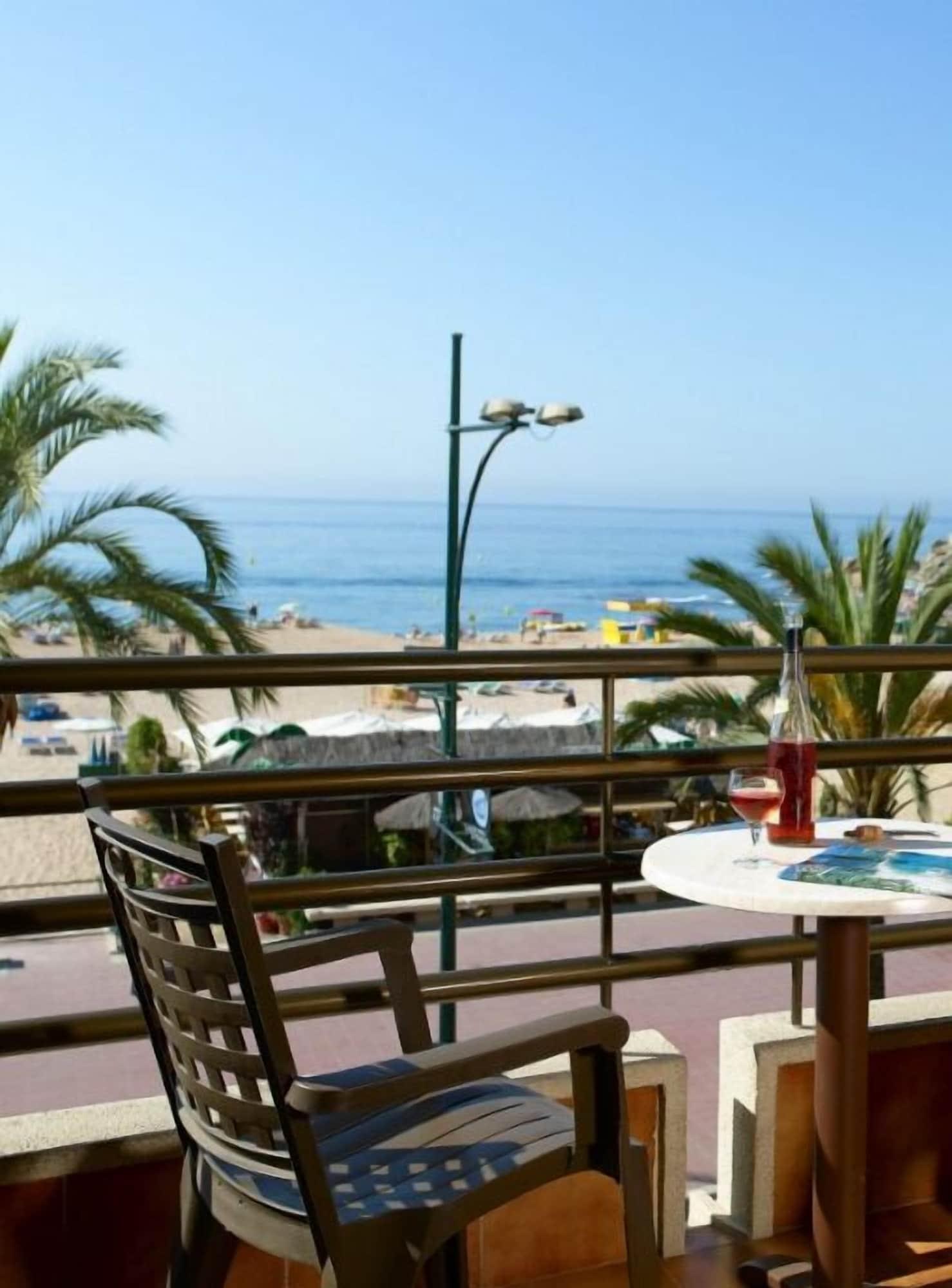 Almirall Apartaments Lloret de Mar Exterior foto