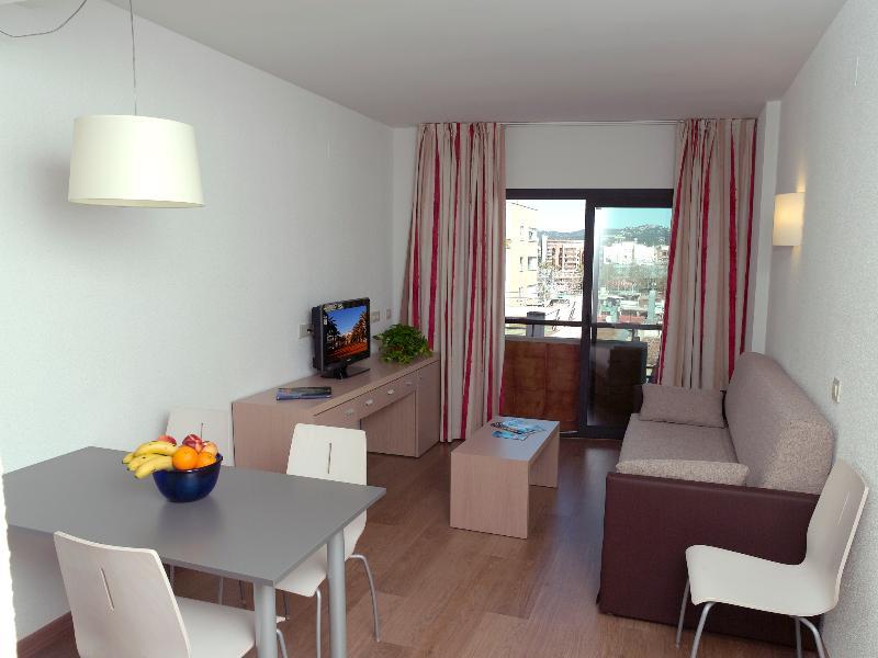 Almirall Apartaments Lloret de Mar Exterior foto